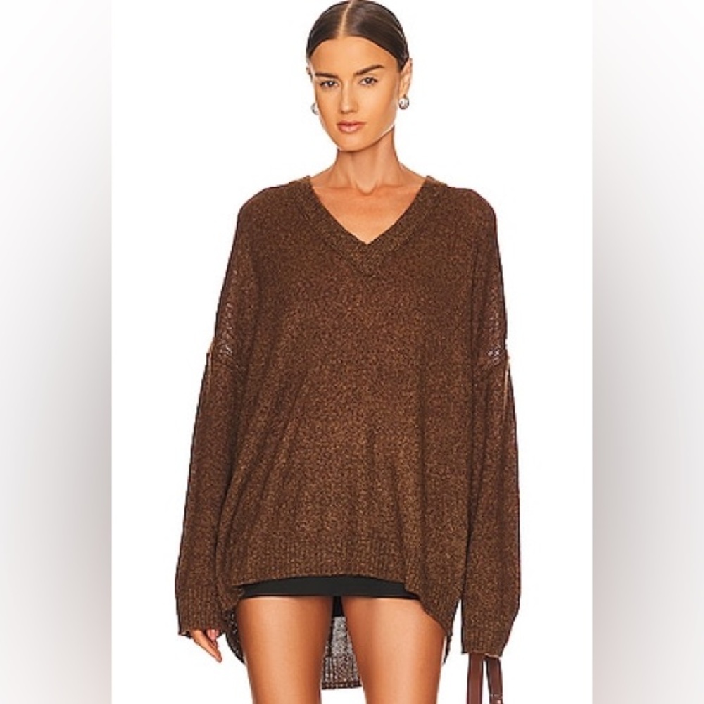 Show Me Your Mumu Oversized V-Neck Ozzy sweater in Chocolate Knit Size XS